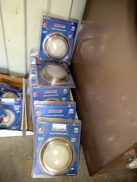lot 998 image: LED Nav Dome Lights