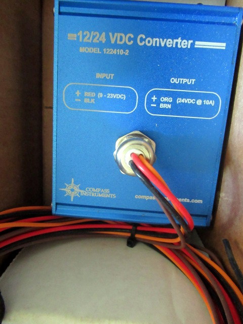 lot 1014 image: VDC Converters 122410-2