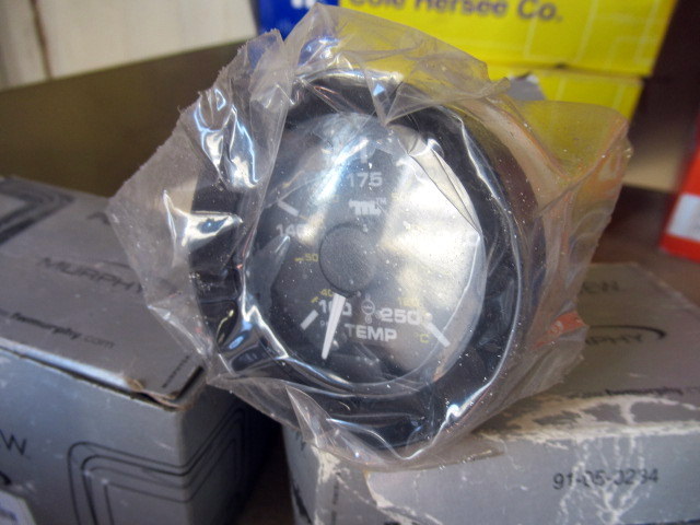 lot 1068 image: Murphy Trans Oil Temp PVA20-B-250-AB