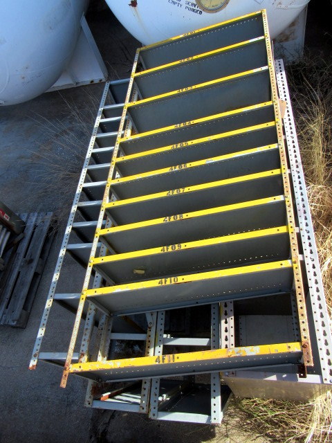 lot 1079 image: Shelving Units Only 36&nbsp X  18&nbsp X  83