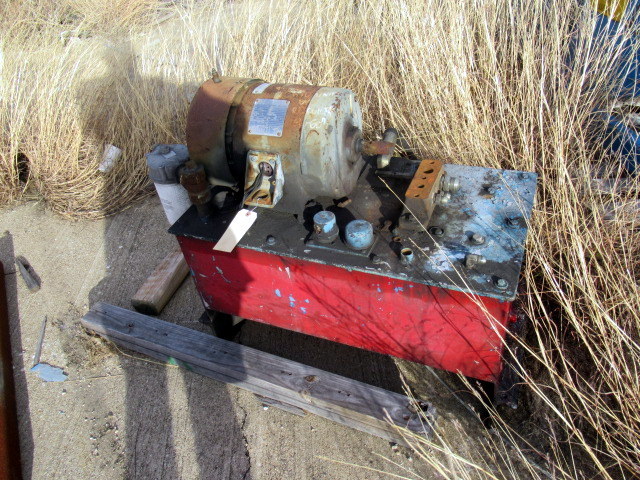 lot 1111 image: Hydraulic Pump
