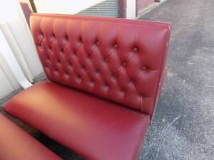 lot 123 image: Double sided caf booth