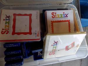 lot 138 image: Sizzix die cutters