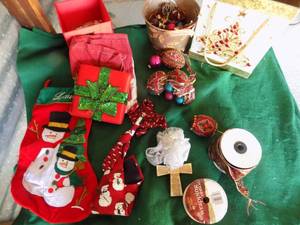 lot 149 image: Christmas lots