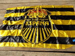 lot 106 image: Espana flag