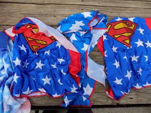 lot 109 image: superman capes