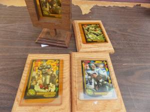 lot 22 image: Dallas Cowboy triplets football cards