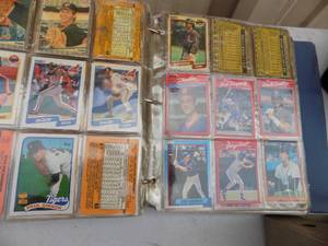 lot 69 image: Baseball cards in binder fair condition