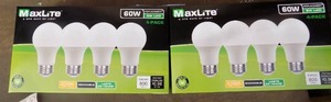 lot 155 image: Maxlite 60watt8 watt LED 4 in box 2 boxes