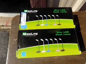 lot 161 image: Maxlite slim desk lamp x 2
