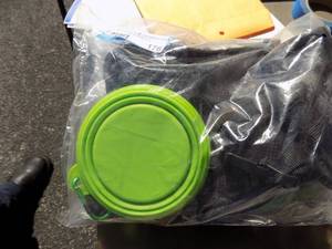 lot 176 image: Dog fanny pack bowl and leash
