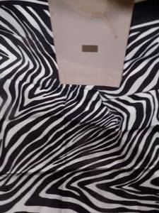 lot 235 image: Avon zebra scarf