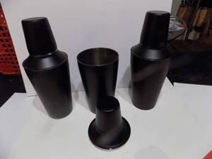 lot 240 image: Black Barware