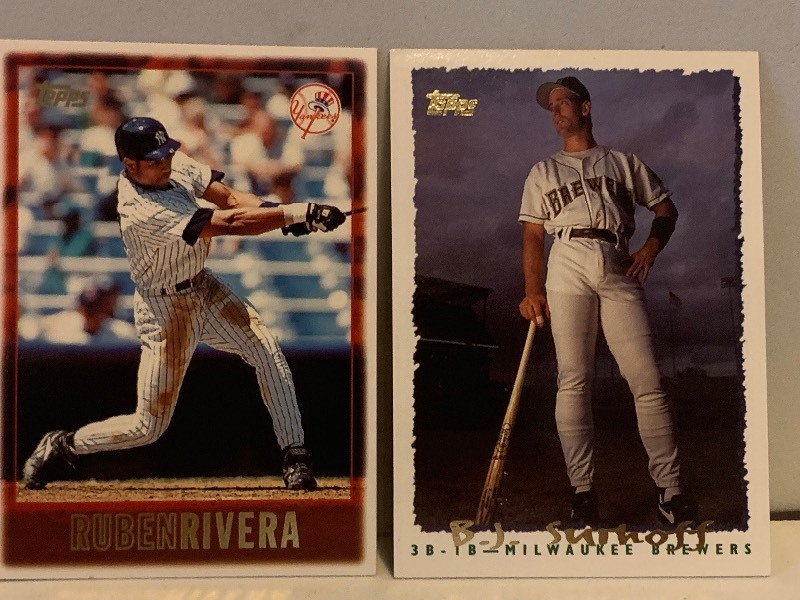 lot 123 image: 1997 TOPPS BASEBALL 2-CARD LOT  RUBN RIVERA NEW YORK YANKEES & BILL SPIERS MILWAUKEE BREWERS