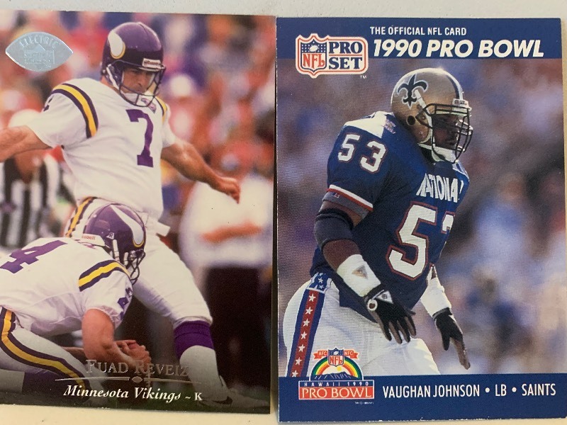 lot 141 image: NFL FOOTBALL CARD LOT  FUAD REVEIZ VIKINGS & VAUGHAN JOHNSON 1990 PRO BOWL  2 CARDS