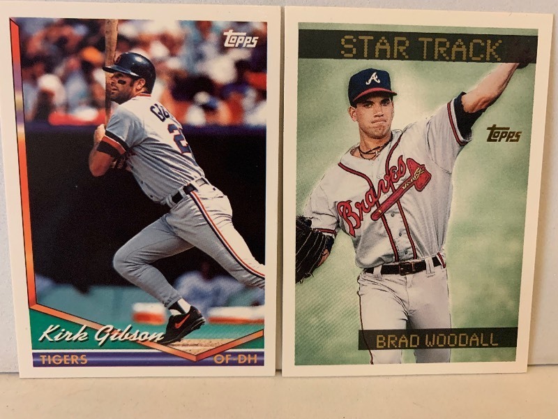 lot 172 image: 1995 TOPPS BASEBALL CARD LOT  KIRK GIBSON & BRAD WOODALL ROOKIE  2 CARDS