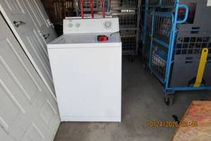 lot 50 image: WHIRLPOOL WASHER INGLIS