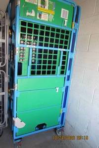 lot 172 image: PLATFORM CAGE CART