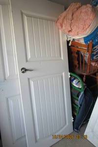 lot 163 image: INSIDE DOOR