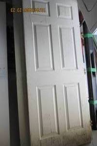lot 164 image: INSIDE DOOR