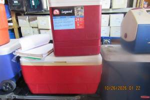 lot 270 image: IGLOO COOLER LEGEND COOLER
