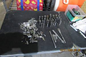 lot 84 image: 14 DRIVESOCKETS, RATCHET, EXTEN.
