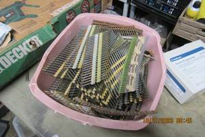 lot 91 image: COLATED FRAMING NAILS