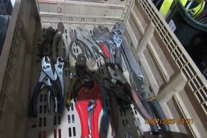 lot 110 image: WRENCHES