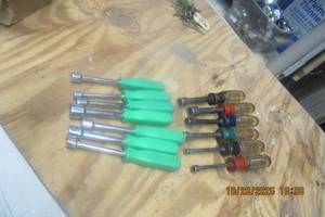 lot 98 image: NUT DRIVERS