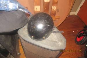lot 266 image: DOT FUEL HELMET