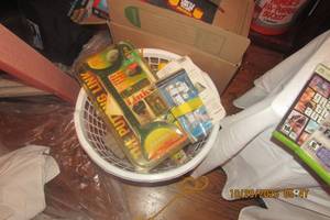 lot 120 image: 1 lot of sealed items....take a chance