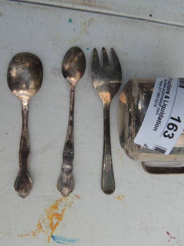 lot 163 image: Childs English Sheffield England cup,   Fork - COMMUNITY,   Spoon - W A ROGERS etc.