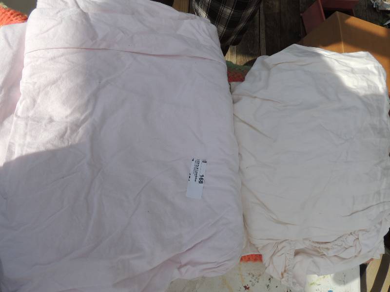 lot 168 image: King size white sheets, king pink sheets, throw blanket