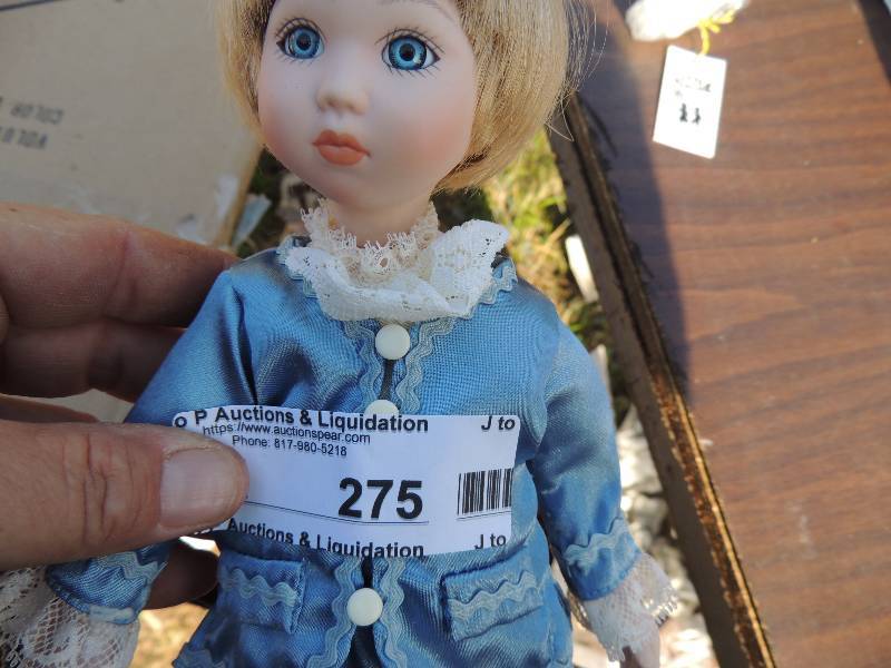 lot 275 image: Little companion collection doll