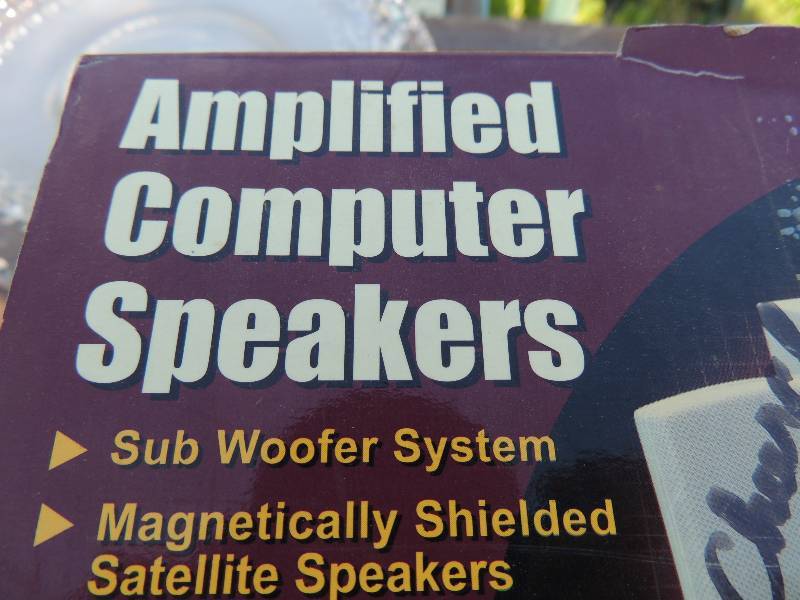 lot 294 image: COMPUTER SPEAKERS