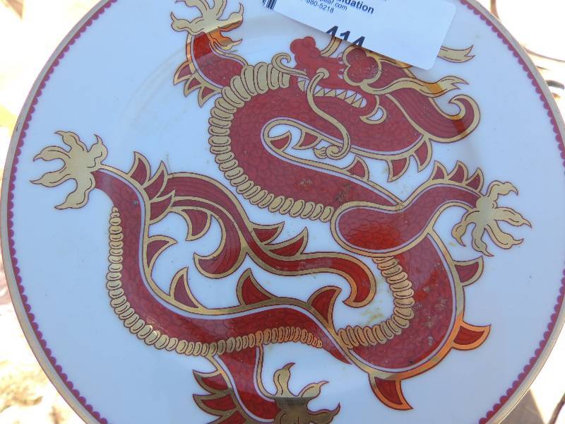 lot 411 image: Fitz and Floyd, Andrews & Abby porcelain Big bowl and 3 plates