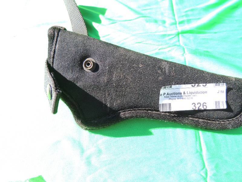 lot 326 image: LEATHER gun holster
