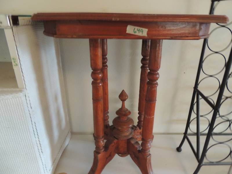 lot 649 image: 2 FT. tall end table