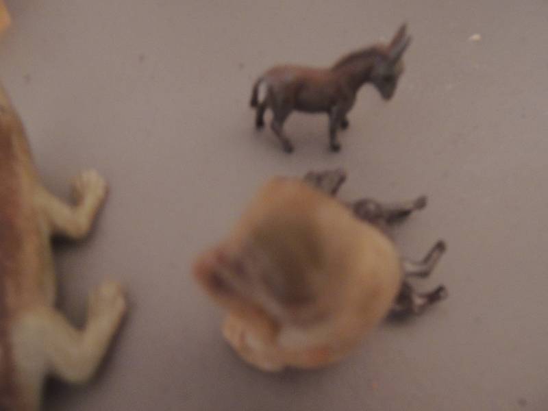 lot 686 image: Figurines--pigs, gators, monkeys, donkey