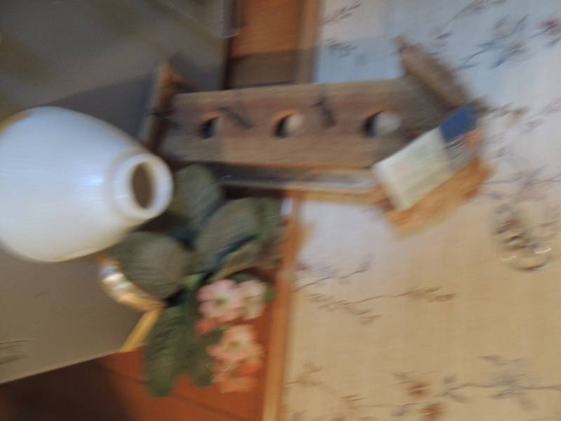 lot 701 image: Bridgescapes, twig style bird feeder holds 2.5 lbs., 2 stained glass and dcor planter