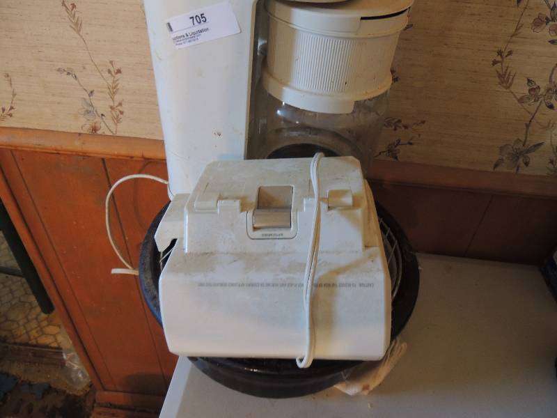 lot 705 image: Krupps coffee pot, electric opener, table top grill
