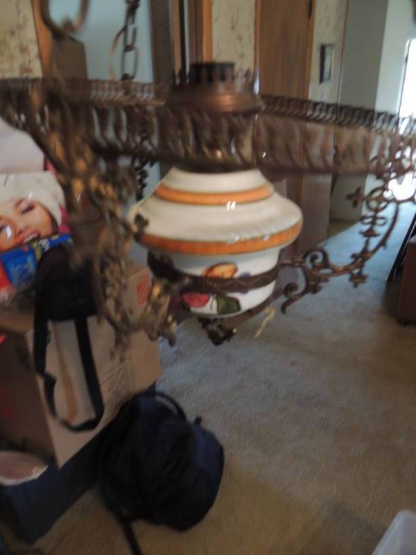 lot 741 image: Vintage hanging light