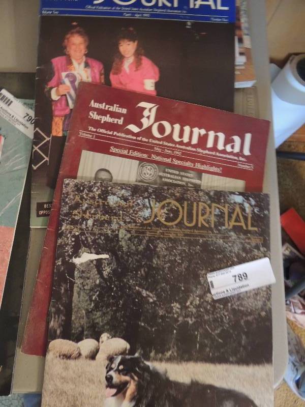 lot 789 image: Australian Sheppard journal 92,92 and 93 plus Australian Sheppard book