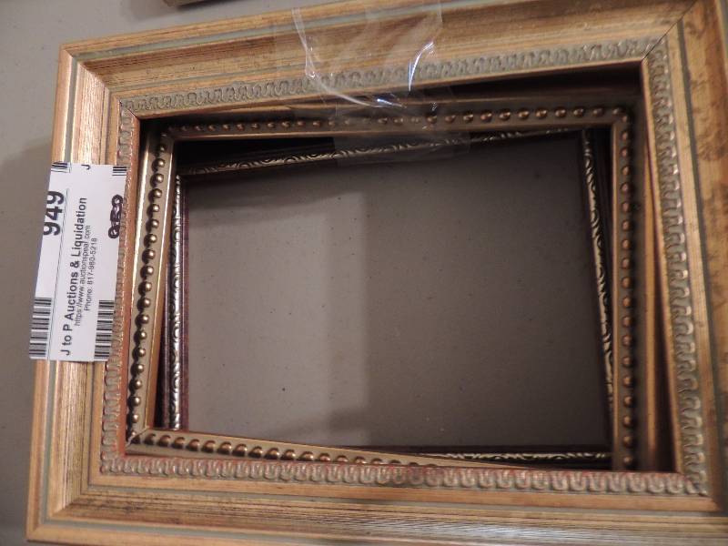 lot 949 image: 3 5 x 7 frames