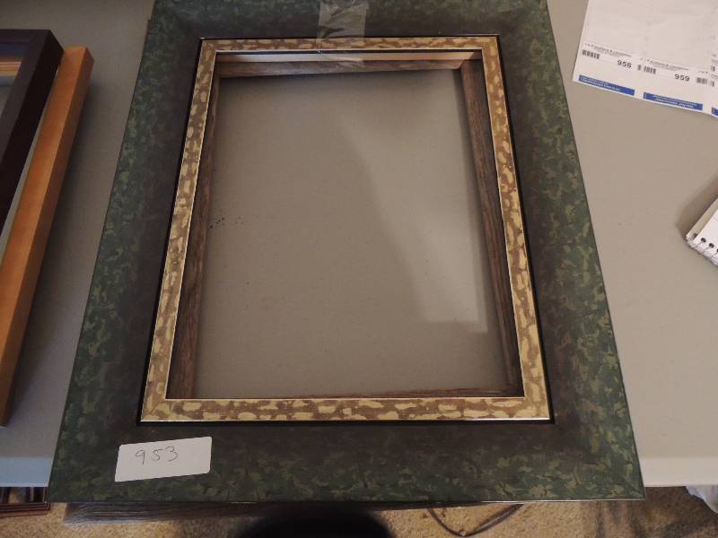 lot 953 image: 2 11x14 metallic green pic frames