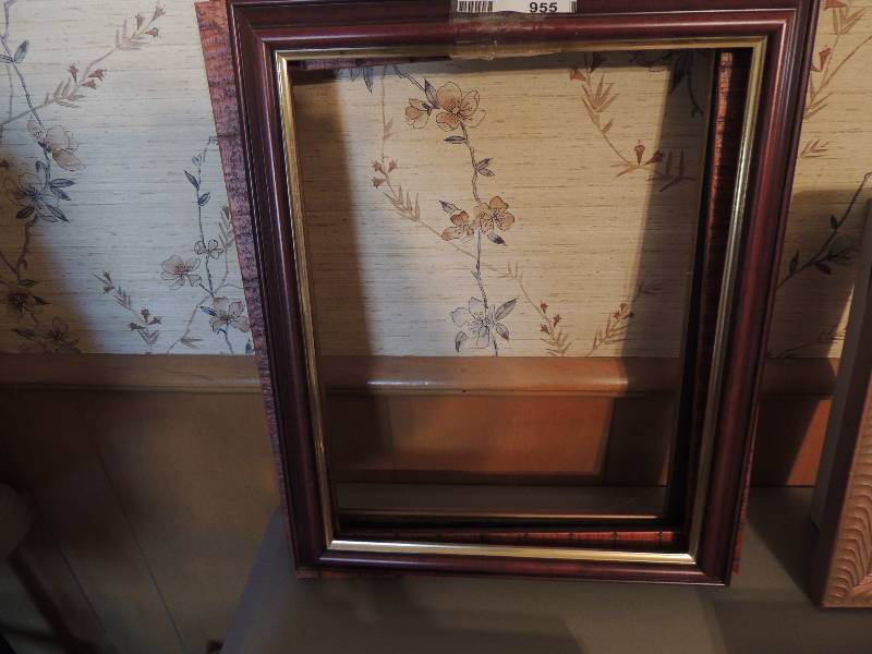 lot 955 image: 3 11 x 14 dark brown pic frames