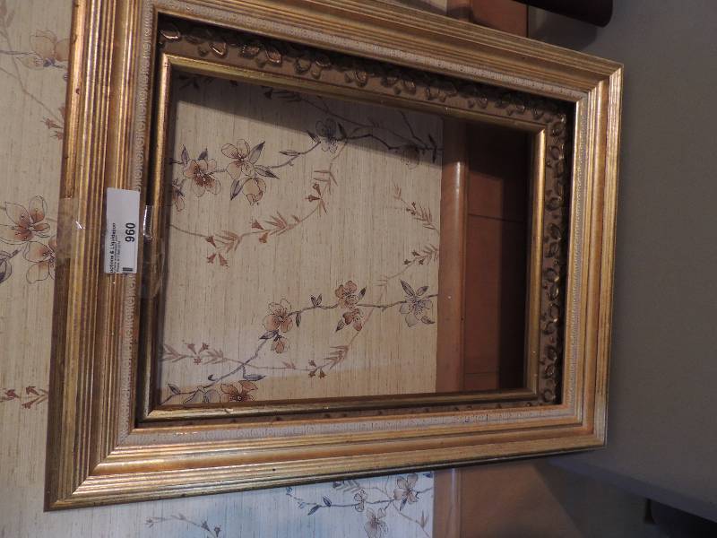 lot 960 image: 2 gold 12  16 frames