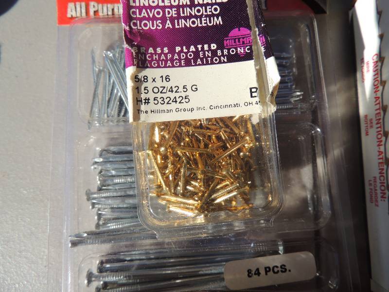 lot 453 image: Misc. nails and screws
