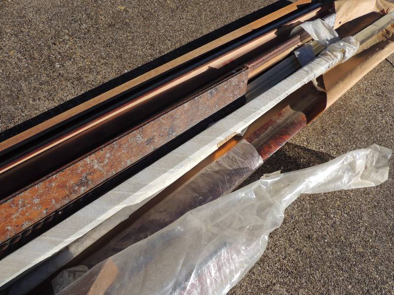 lot 465 image: Assortment of wood framing