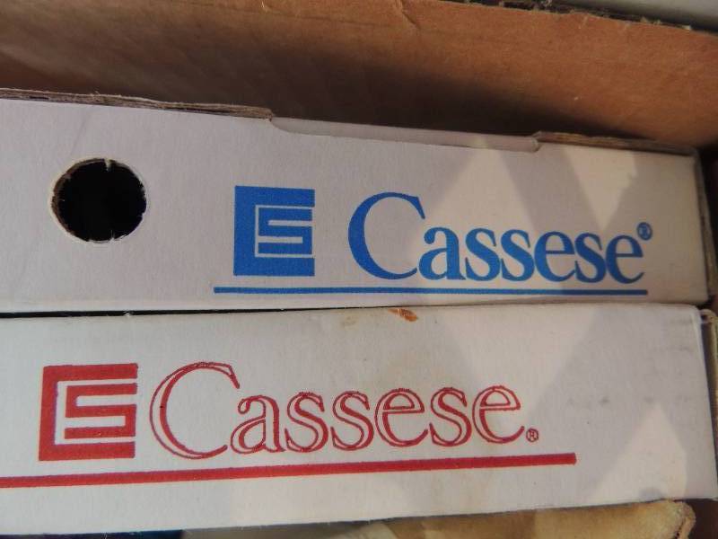 lot 1017 image: CASSESSE CARTRIDGES ( USE WITH#300) IN RED CRATE